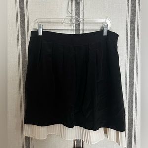 NWT BCBG Max Azria Black Skirt with Pleated Cream Hem